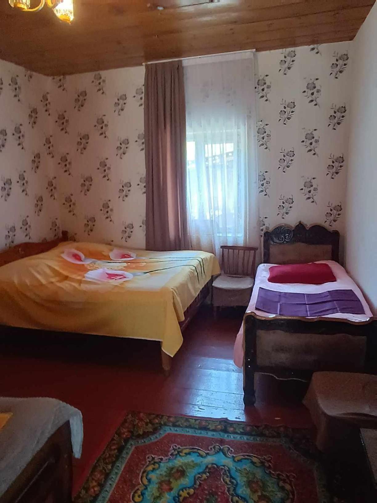 Guest House In Zhabeshi Lali Luaran gambar