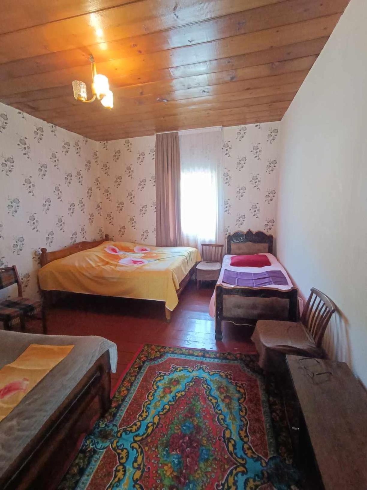 Guest House In Zhabeshi Lali Luaran gambar
