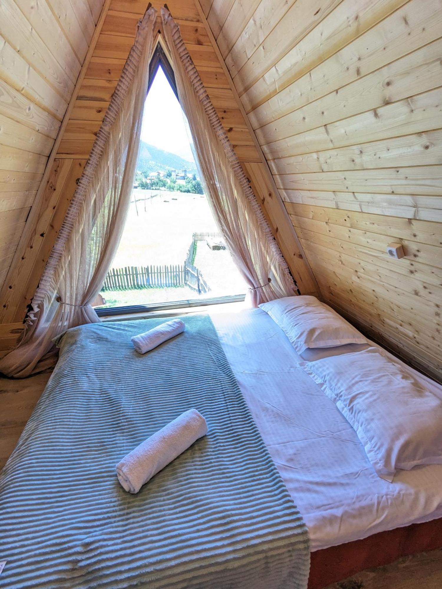 Guest House In Zhabeshi Lali Luaran gambar