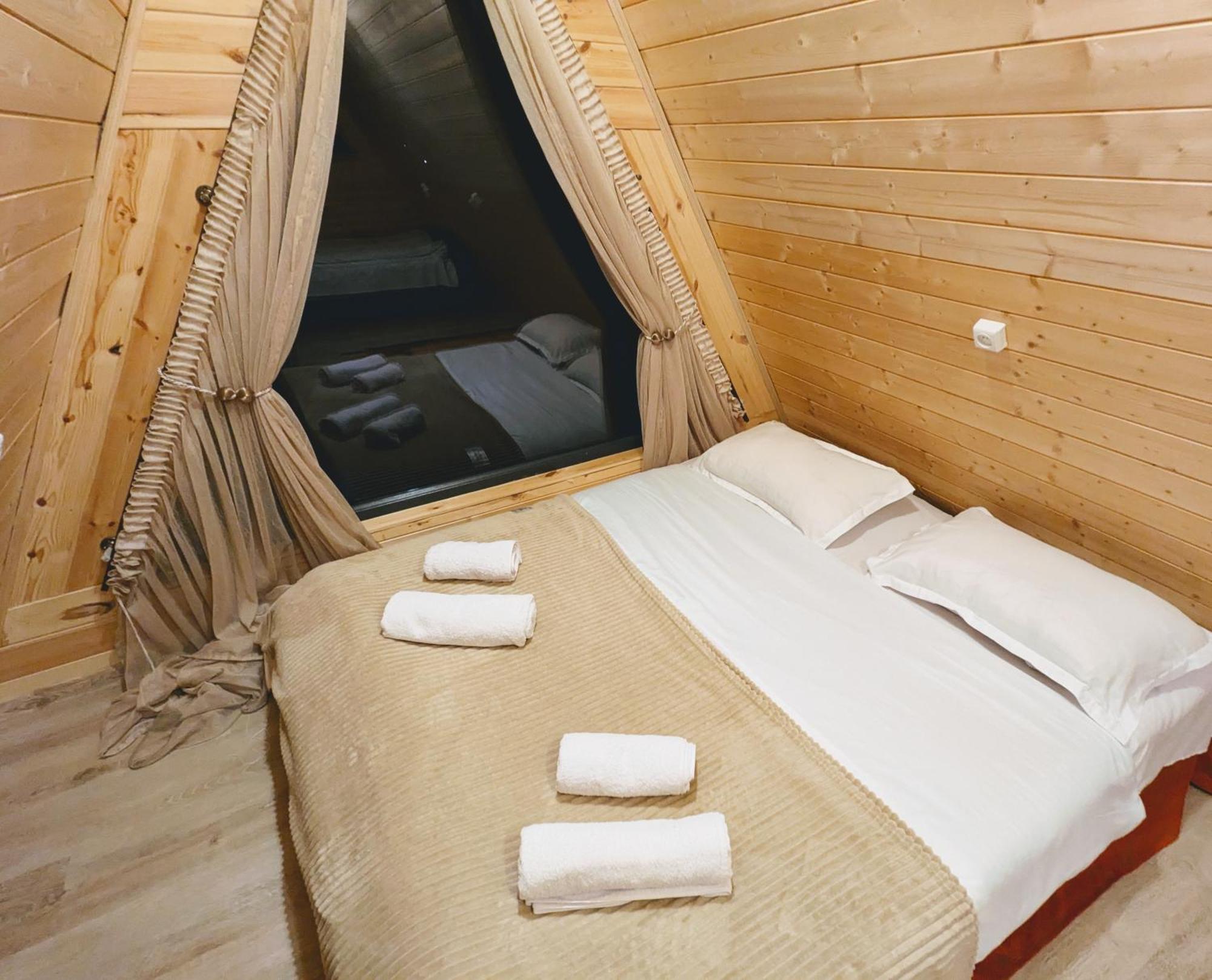 Guest House In Zhabeshi Lali Luaran gambar