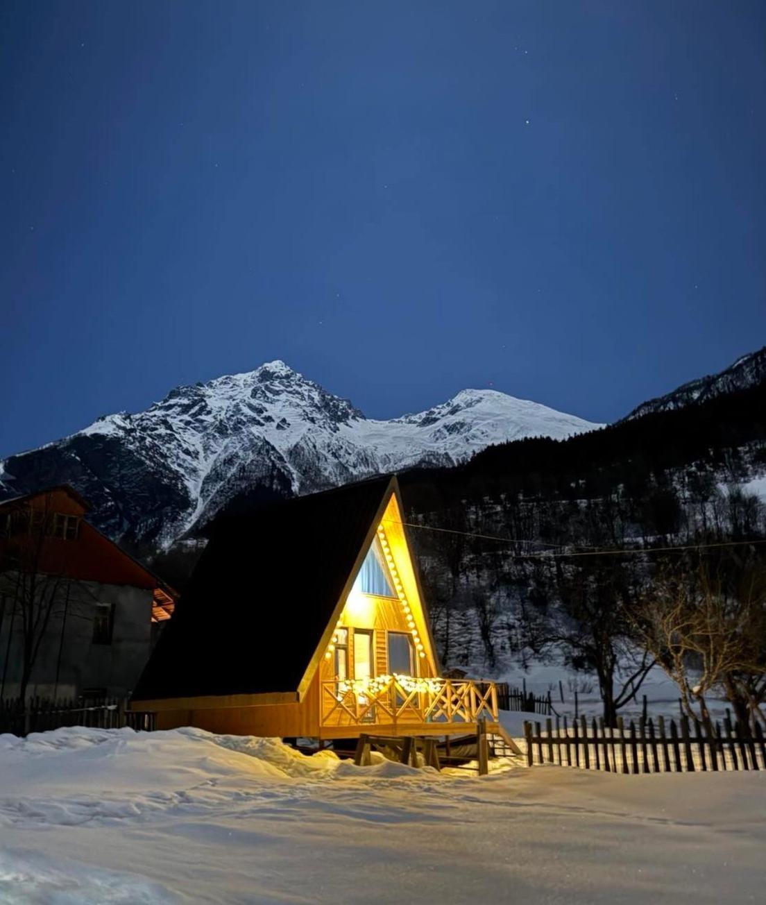 Guest House In Zhabeshi Lali Luaran gambar